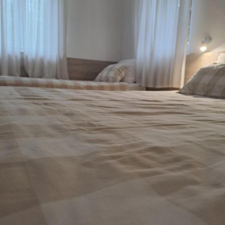 Guesthouse Andrea Poljanak Zewnętrze zdjęcie